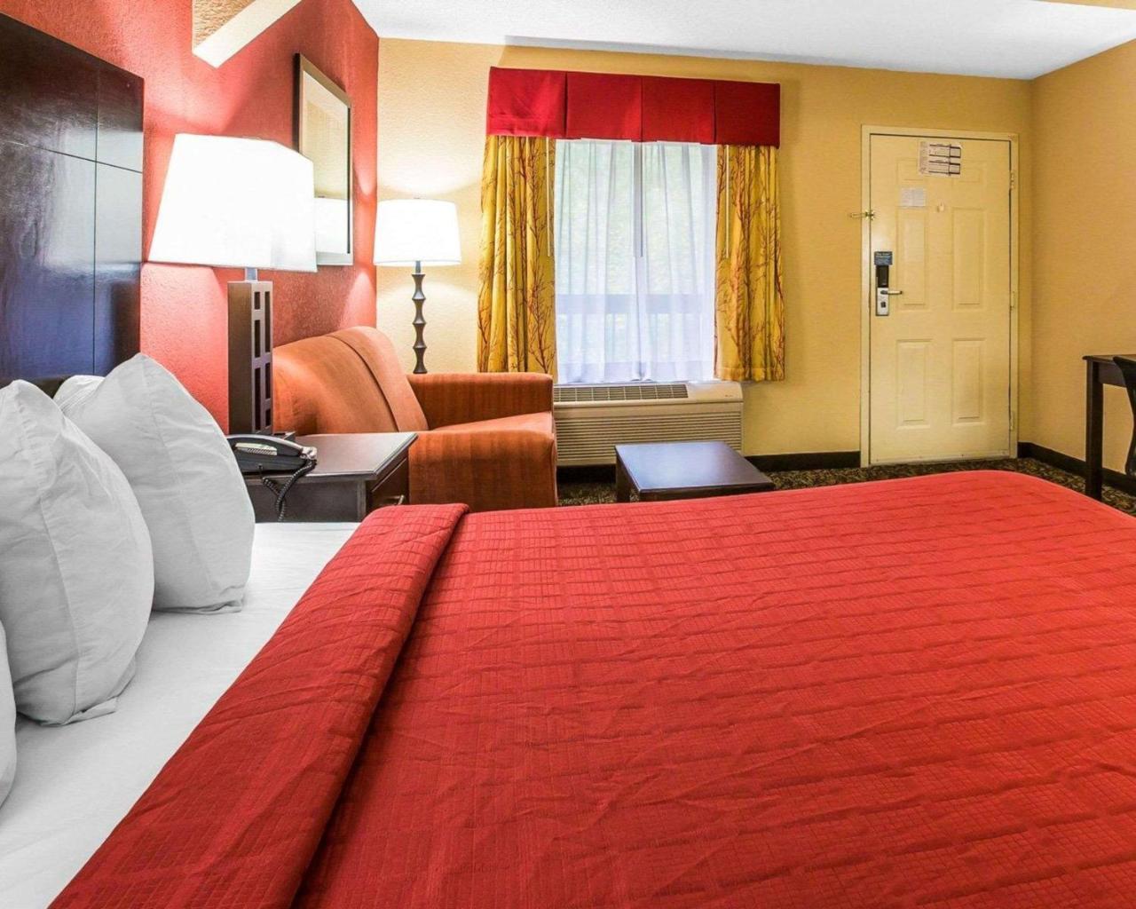 Knights Inn & Suites Griffin Zewnętrze zdjęcie
