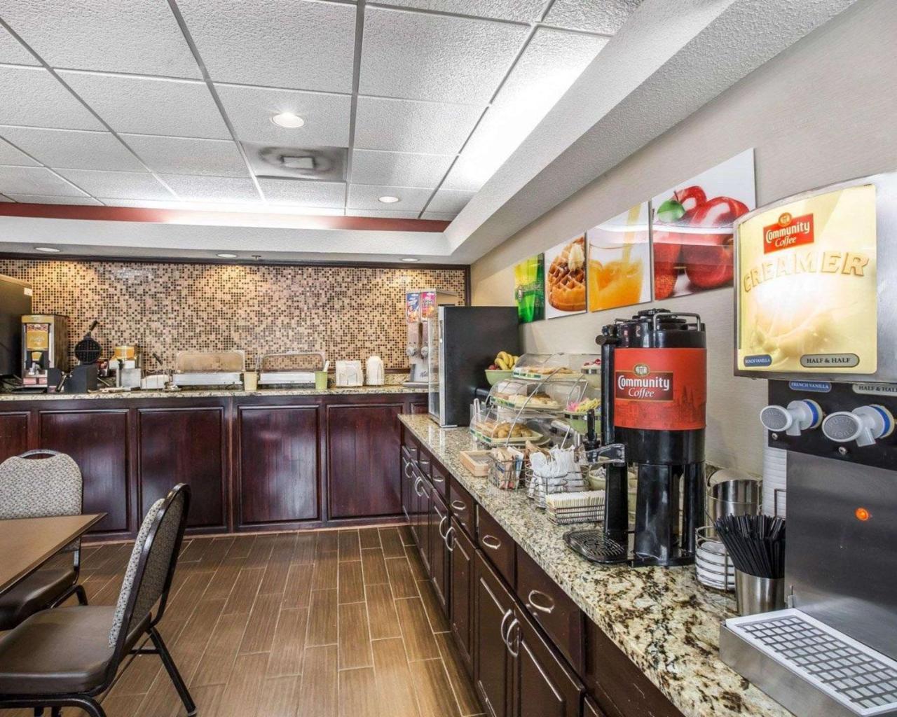 Knights Inn & Suites Griffin Zewnętrze zdjęcie