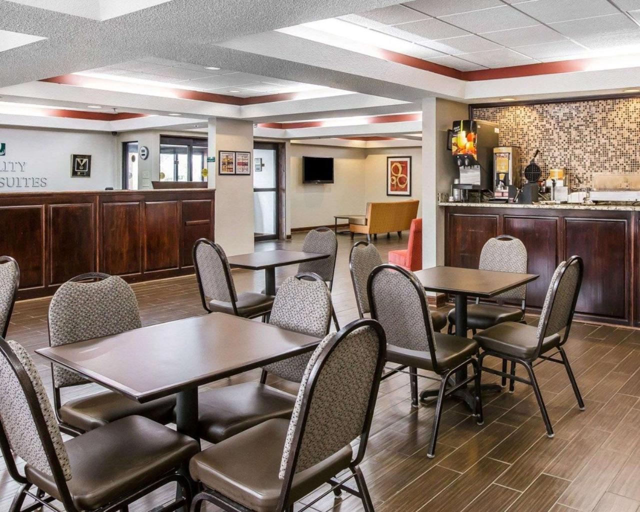 Knights Inn & Suites Griffin Zewnętrze zdjęcie